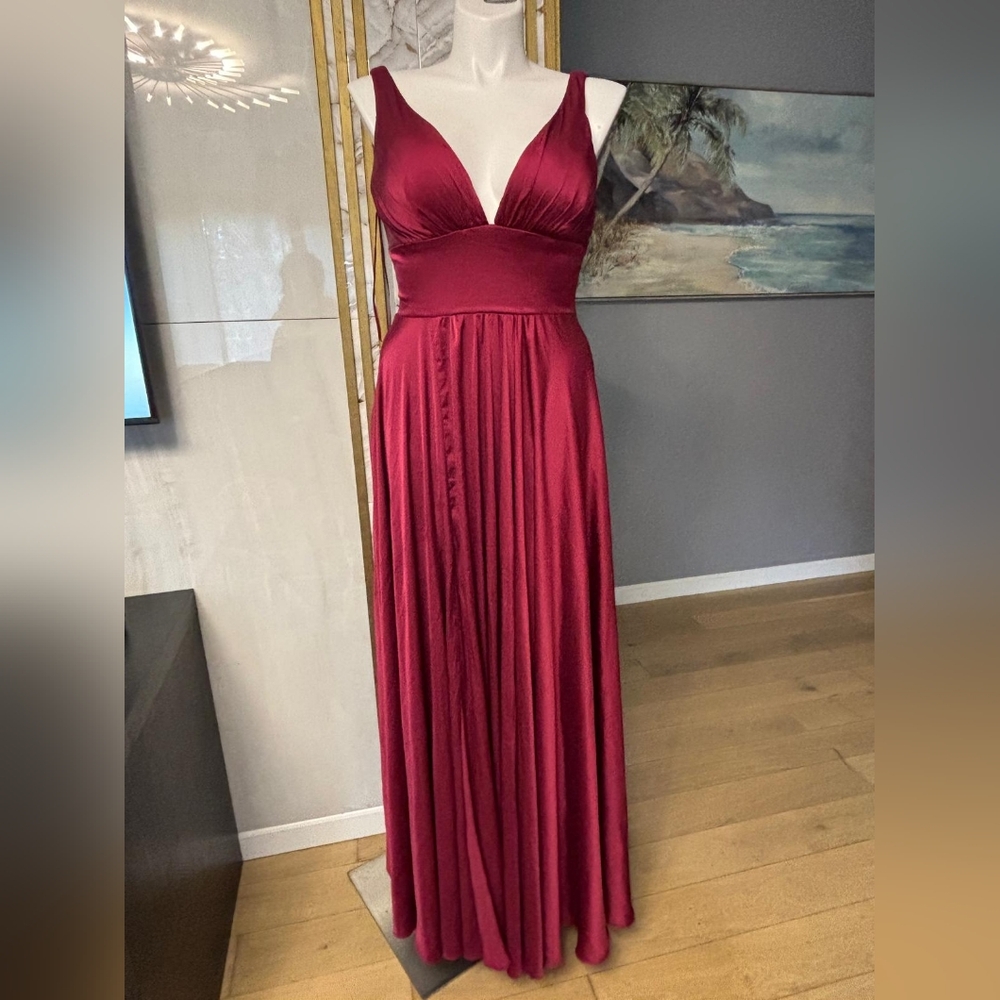 Elegant Red Evening Gown